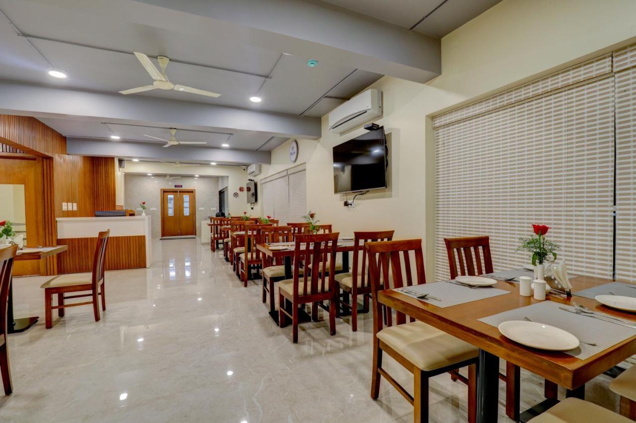 Tattwa Grand Ξενοδοχείο Yelahanka Εξωτερικό φωτογραφία